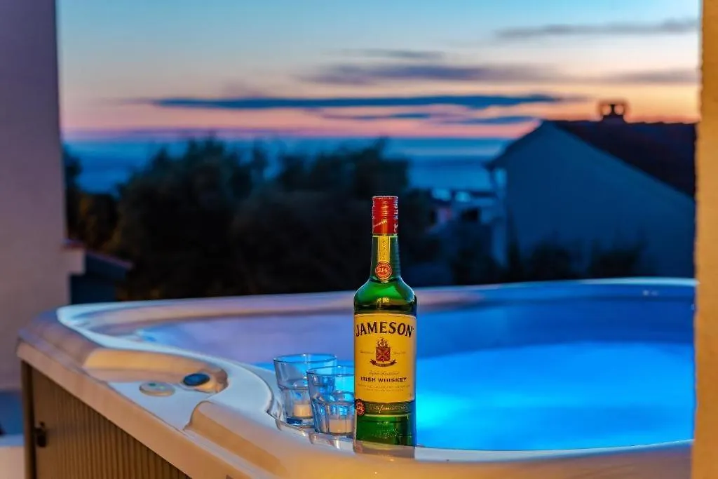 Luxury Mandre House Villa