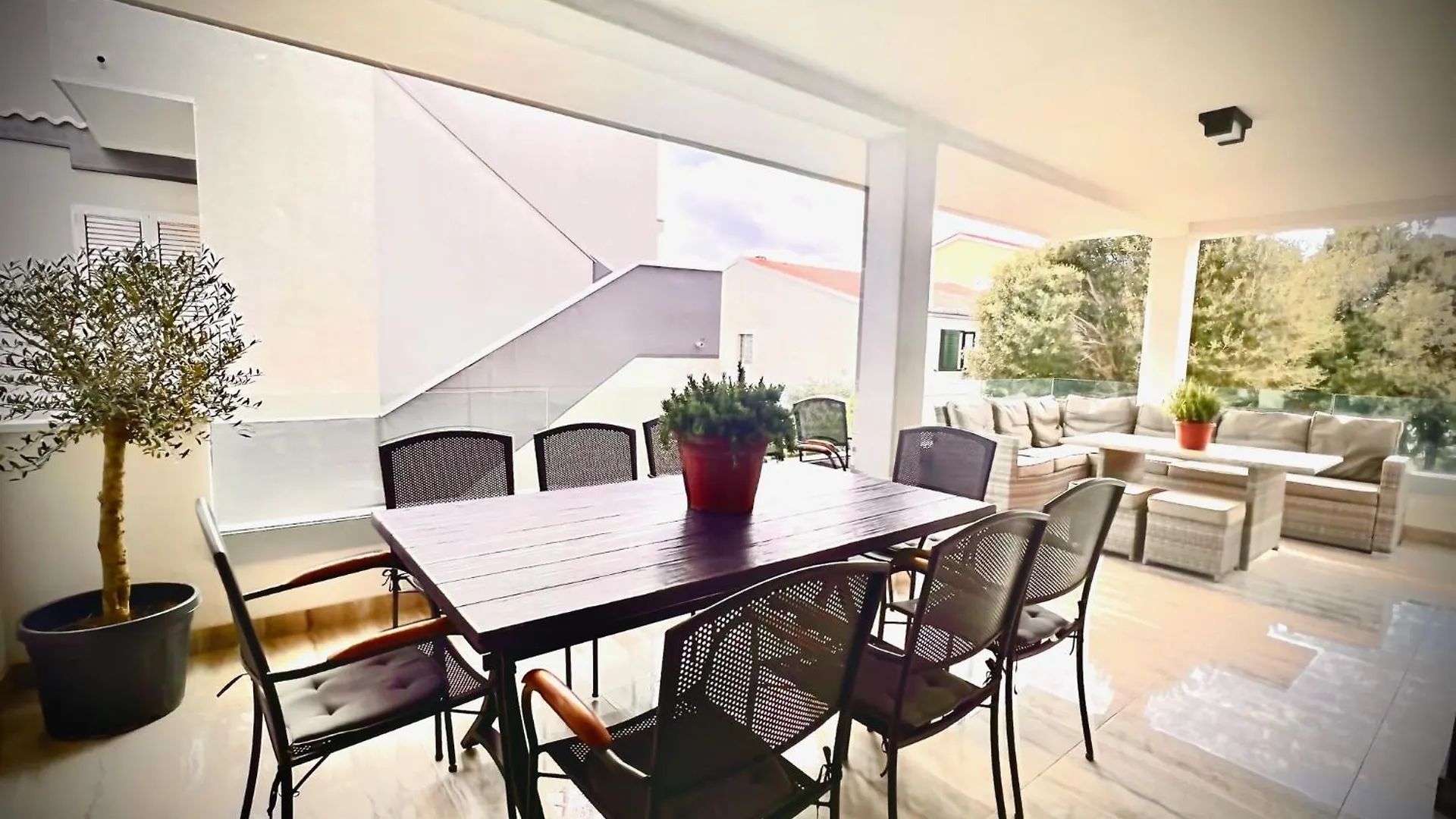Luxury Mandre House Villa