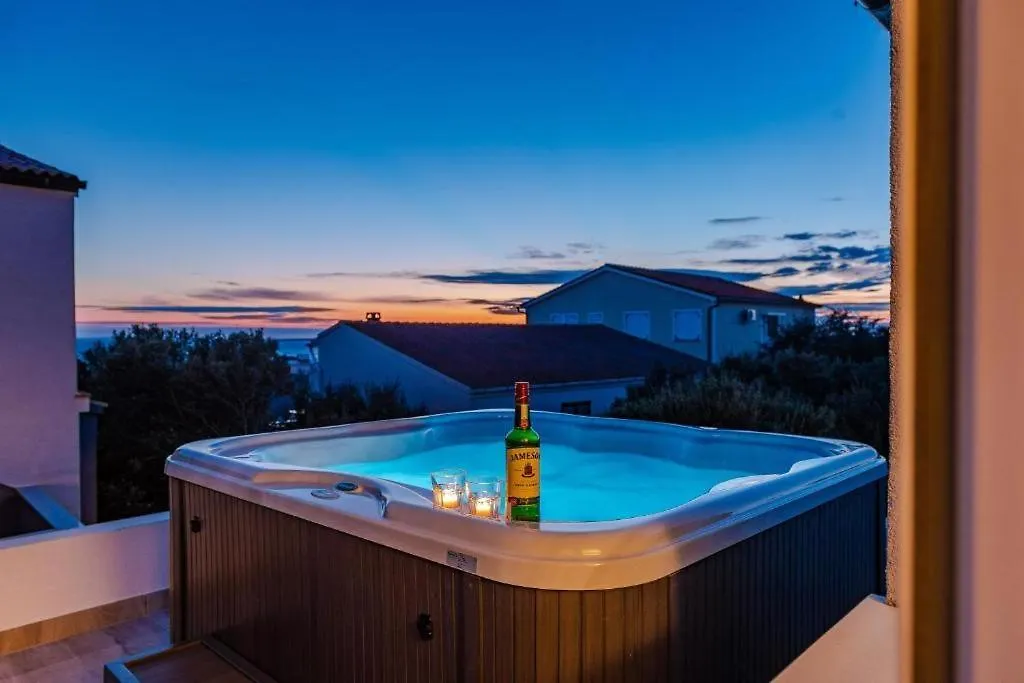 Luxury Mandre House Villa