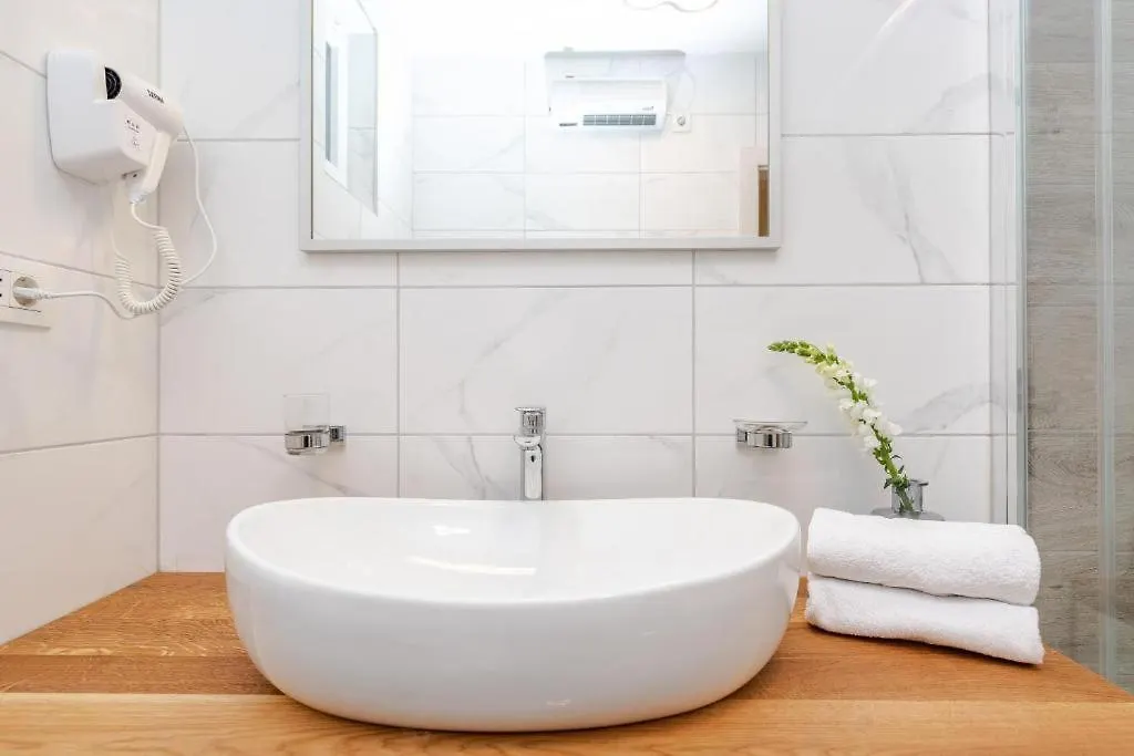 Luxury Mandre House Villa