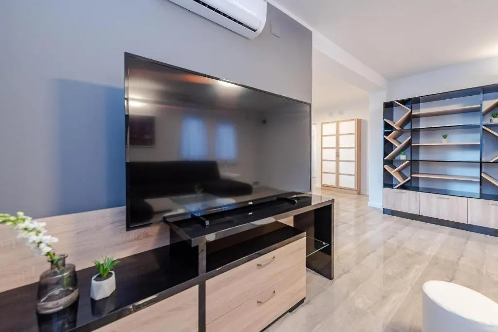 Villa Luxury Mandre House