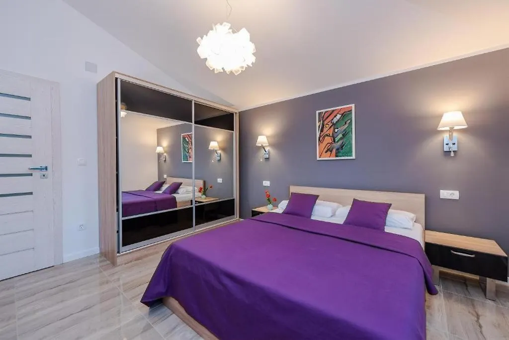 Luxury Mandre House Villa