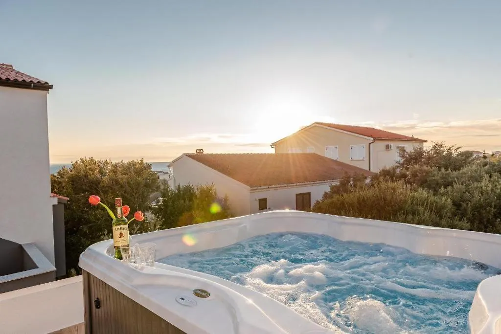 Luxury Mandre House Villa